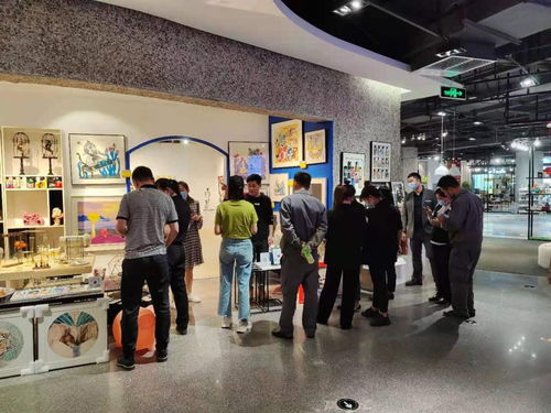 鹤巢文化携手ts画廊打造 店中店