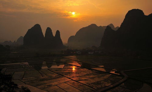 十里画廊,可谓步步有景,处处如画